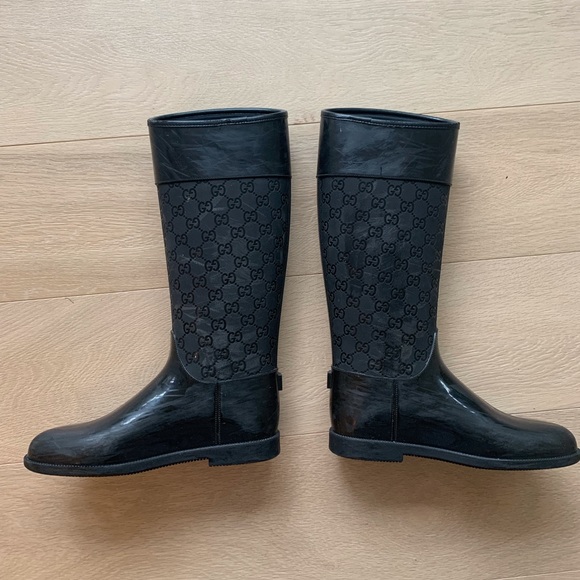 Gucci - GG Supreme Rubber Rain Boots - Picture 3 of 7